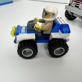 LEGO City #4437 Police Pursuit 100% Complete w/ Instruction; Minifigure; Box