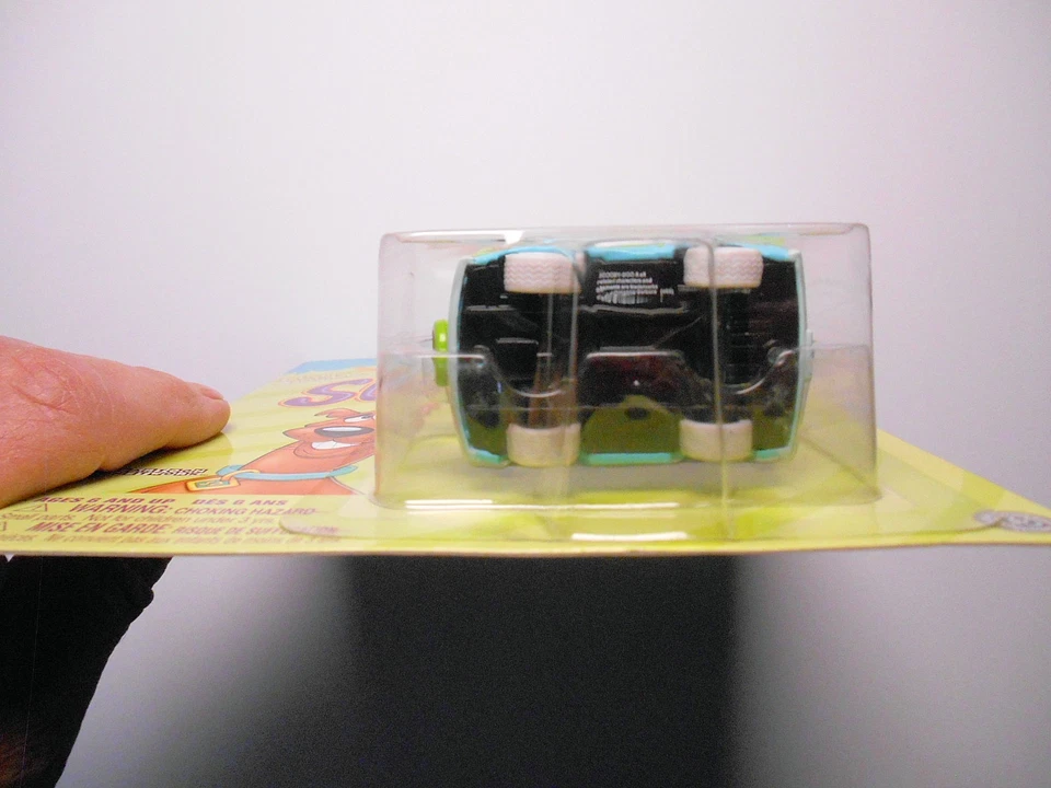 HOLLYWOOD SCOOBY-DOO MYSTERY MACHINE SHAGGY JOHNNY WHITE LIGHTNING CHASE VAN - Image 4 of 4