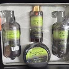 Macadamia  Deluxe Professional Nutrition Infusing Hair Mask 8.45 Oz