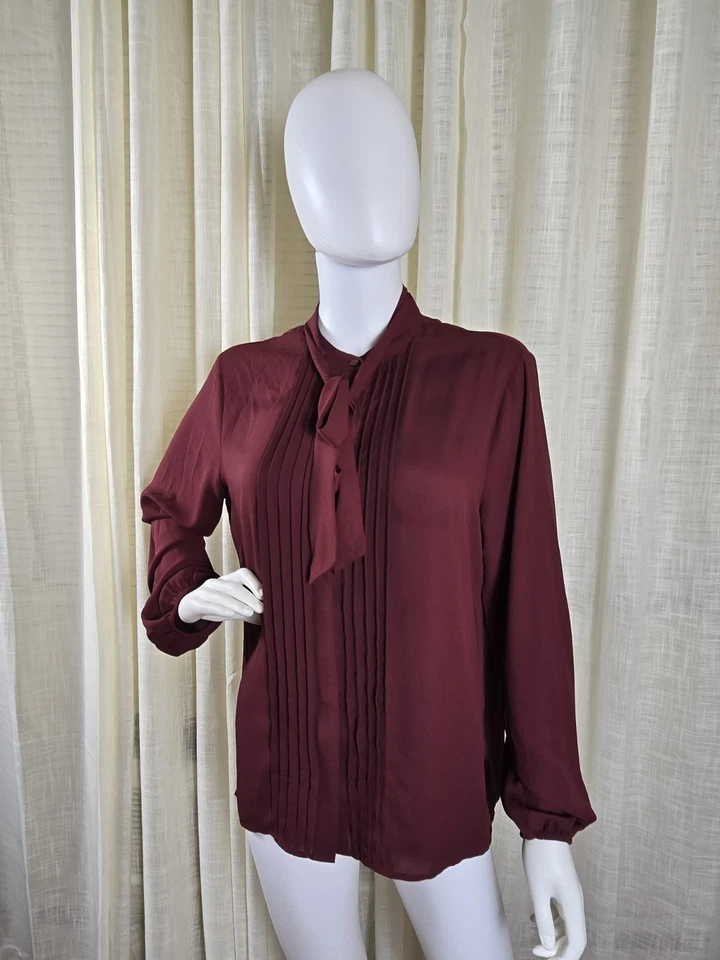 Camisa Portofino Express para mujer con corbata frontal talla GRANDE Foto 4 de 4
