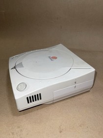 Sega Dreamcast Console Console Gaming System White HKT-3020 Tested No Cords Incl