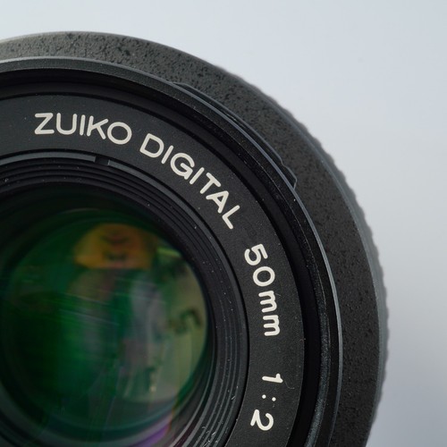 EXCELLENT OLYMPUS Zuiko Digital ED 50 mm F/2.0 Macro Prime Lens - Picture 16 of 21