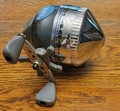 Zebco 404LE Spin Cast Fishing Reel Works Nicely