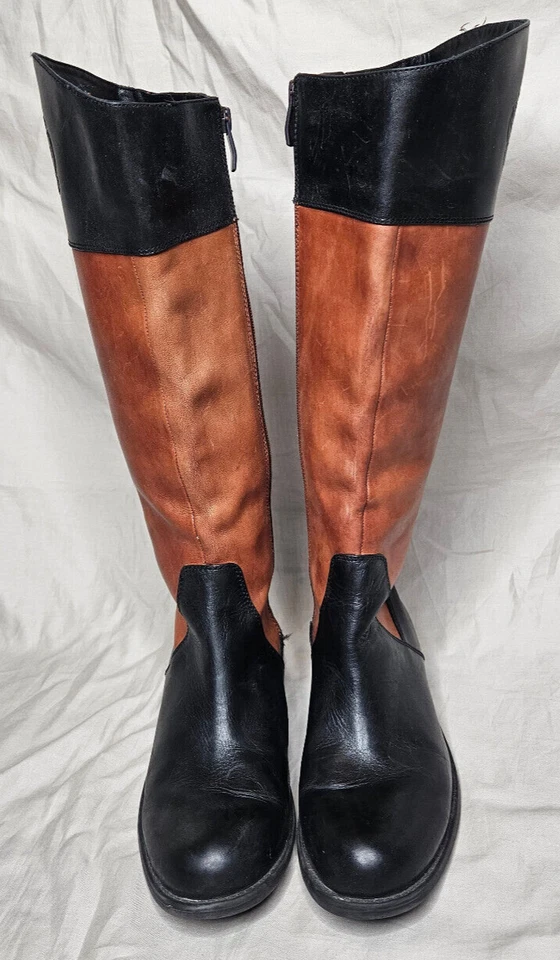 Vince Camuto Kellini Riding Boots Womens 8 Two Tone Black Brown Leather Side Zip - Image 4 of 4