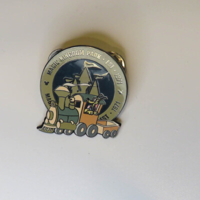 Magic Kingdom Park Est 1971 Pluto In Train Wdw Le Disney Pin | eBay