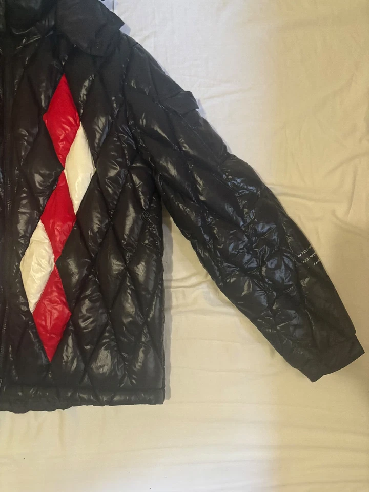 Moncler  Puffere coat - Image 3 of 4