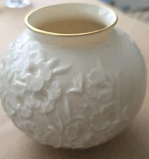 Lenox Ivory and Gold trim flower vase round 3.5 inch