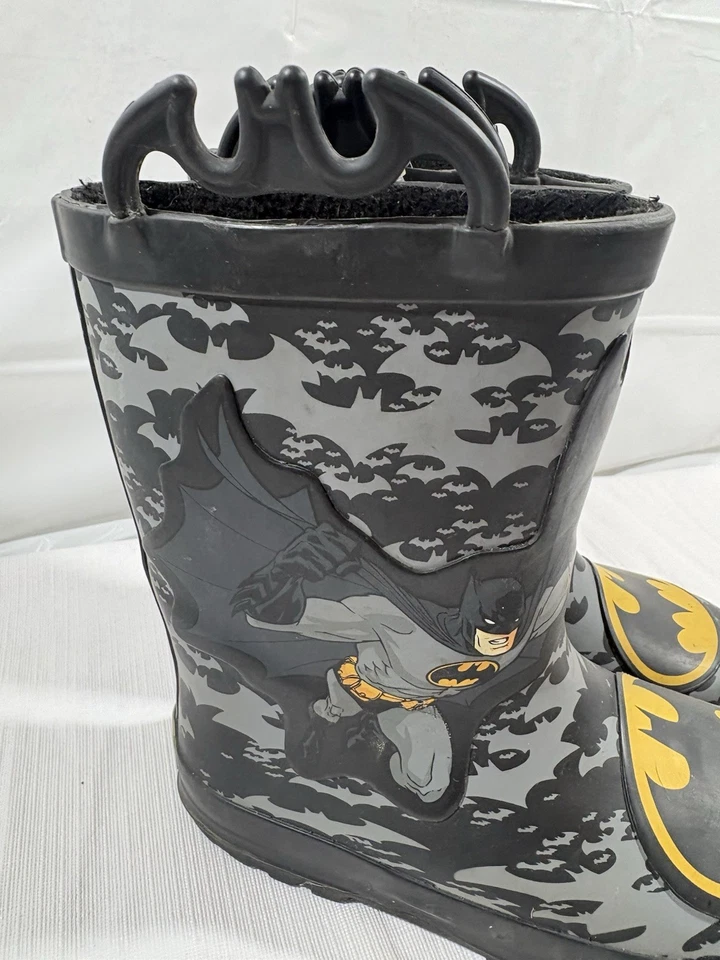 Botas de lluvia Western Chief Batman para niños talla 11/12 impermeables asas de murciélago Foto 3 de 4