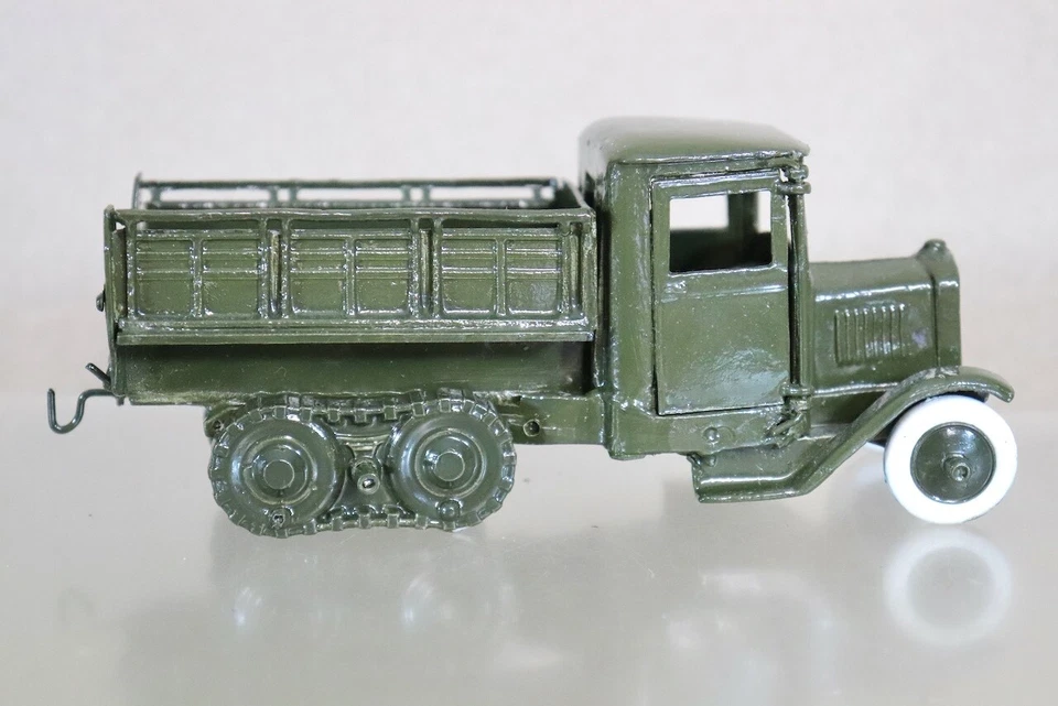 BRITAINS 1/32 SCALE WWII BRITISH ARMY 6 WHEEL LORRY HALF TRACK TRUCK oc - Image 3 of 4
