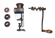 Vintage, UNIVERSAL No. 1 Meat Grinder L.F.& CO NEW BRITAIN CONN table mount