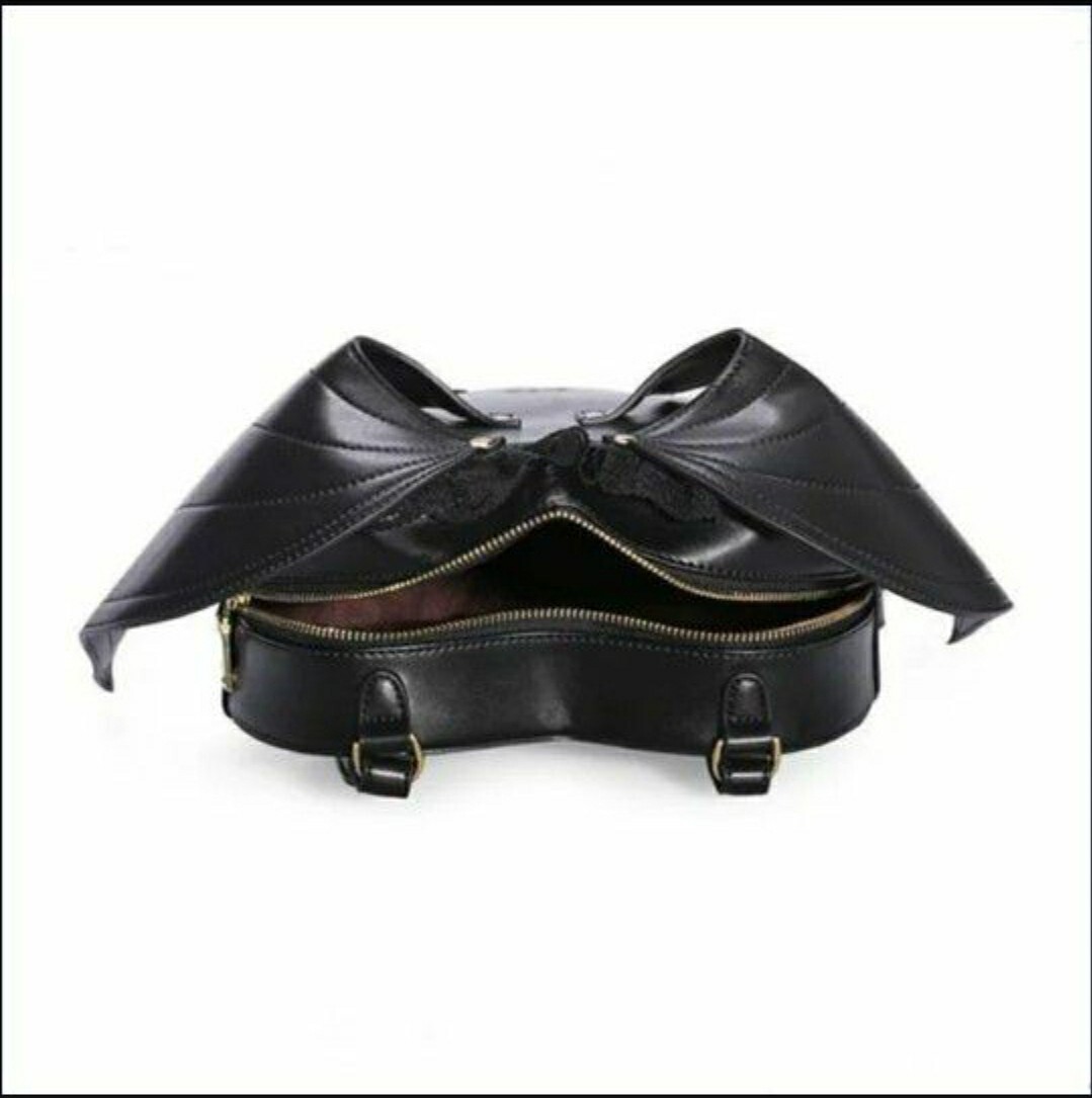 Women Girl Punk Backpack Novelty Bat Wing Daypack Purse  display picture 1