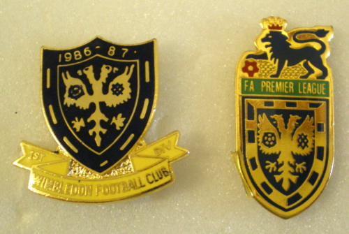 WIMBLEDON FOOTBALL CLUB Enamel Pin Badges 1986-87 1st DIV & F.A. PREMIER LEAGUE - Afbeelding 1 van 3