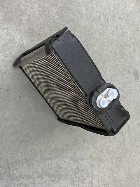 2012-20 RAM 2500 3500 Air Conditioning Evaporator OEM# 68138270AB - Image 2 of 4