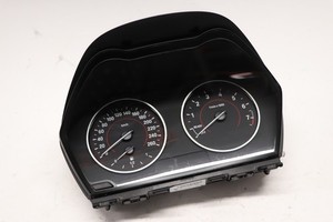 BMW F20 118i Tacho Kombiinstrument Benziner orig. BMW 9287464