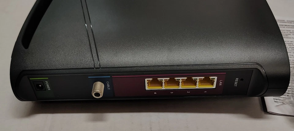 Arris SURFboard G34 Cable Modem Router Combo AX3000 4 Gbps, DOCSIS 3.1 Wi-Fi 6 - Image 2 of 4