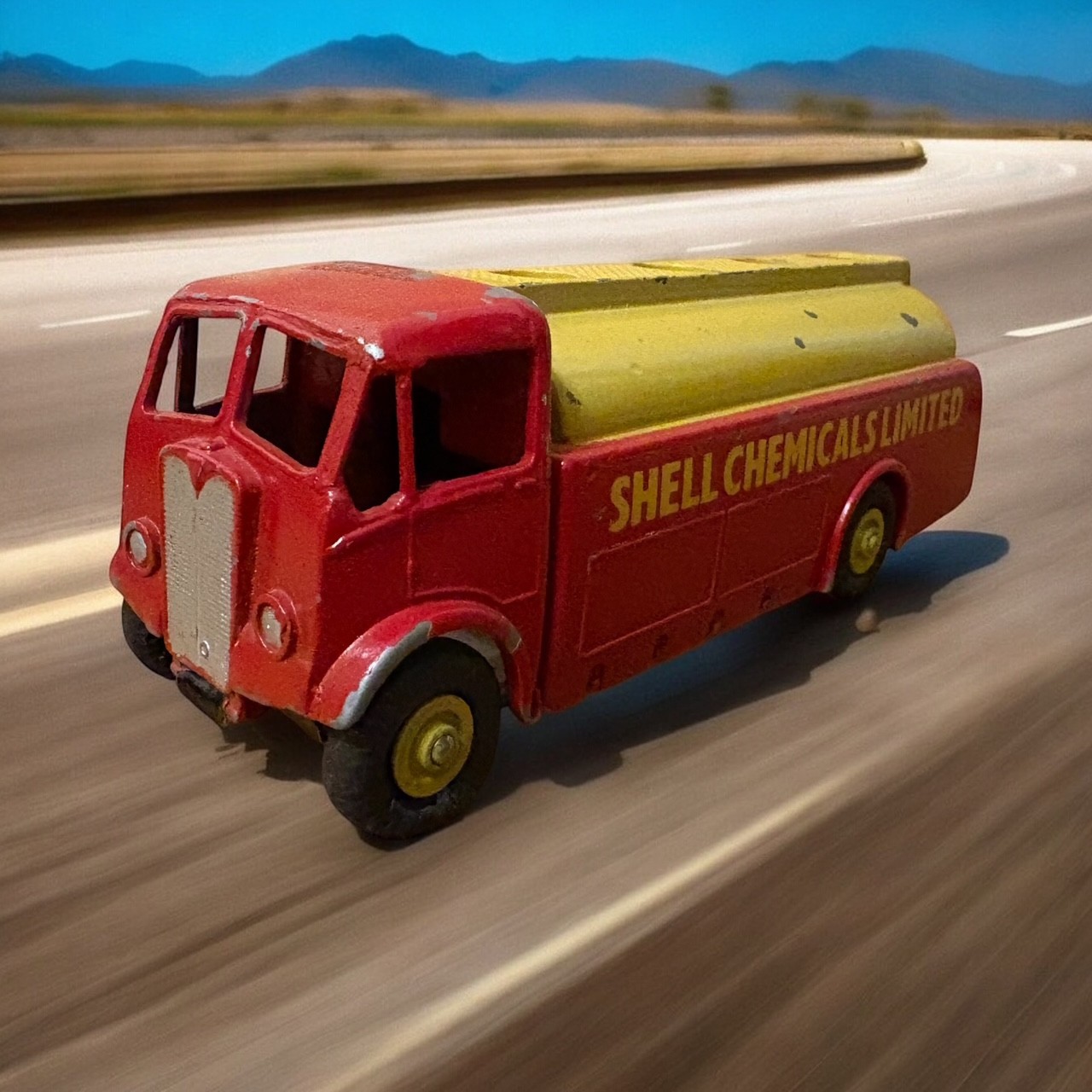 Dinky 991, AEC Tanker (Shell Chemicals) - Free Price Guide & Review