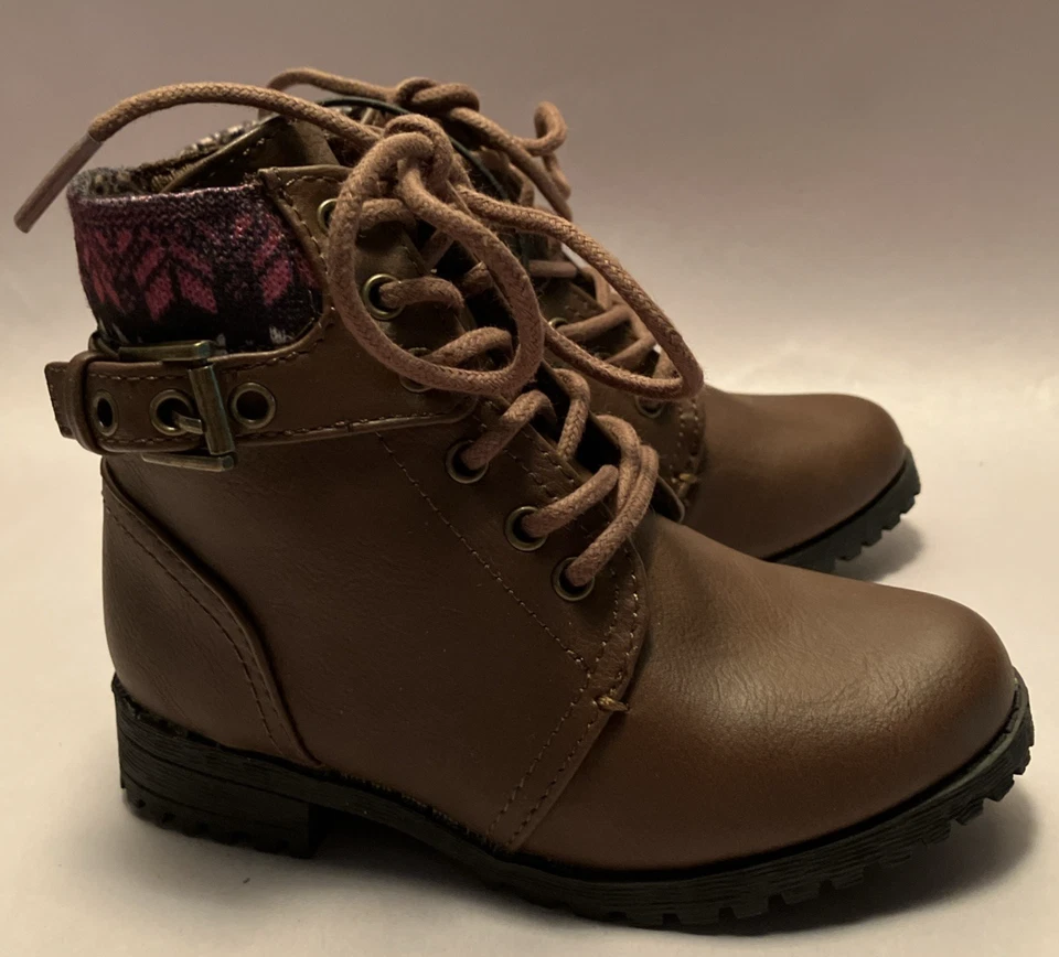 Nuevos botines al tobillo Okie Dokie niñas pequeñas 8M Lawson marrón cremallera lateral 4 1/4" de alto Foto 2 de 4