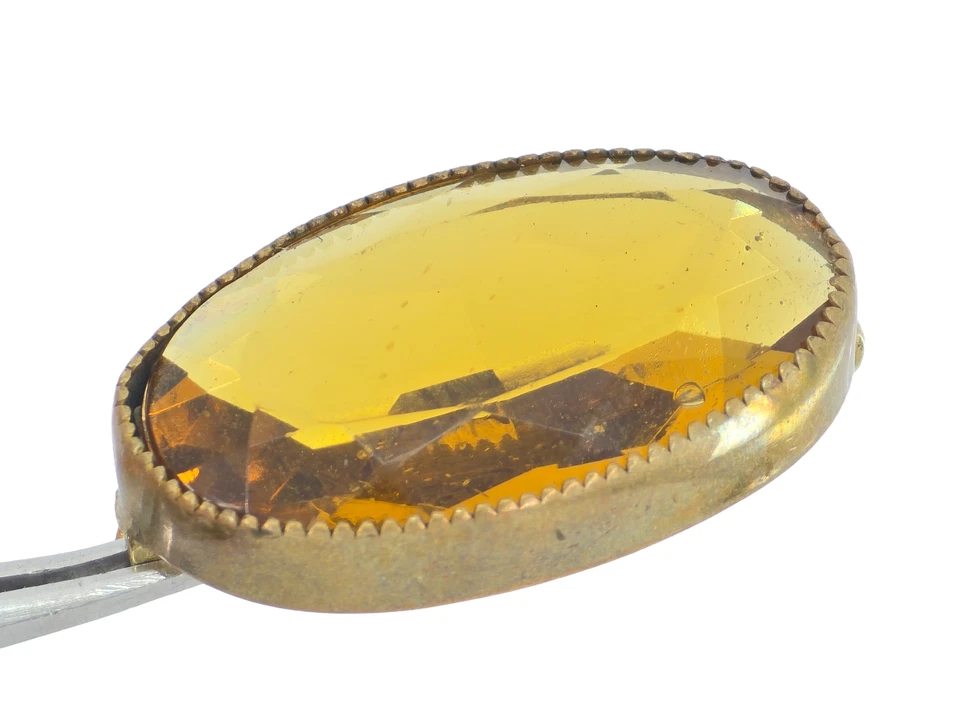 ANTIGUO BROCHE PRENDEDOR VICTORIANO OVALADO VIDRIO ÁMBAR TONO DORADO ~ 1 pulgada Foto 2 de 4