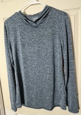 NWT bcg Women's Lightweight Hoodie Green Medium Workout Pullover Thumb Holes