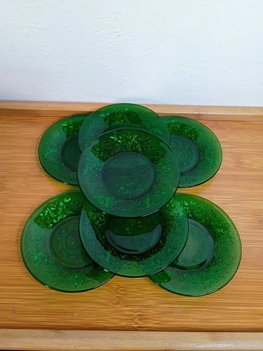 Set of 15 Vintage Anchor Hocking Forest Green Sandwich Glass Dessert Plates