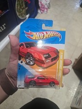 Hot Wheels 2012 New Models 1985 Chevrolet Camaro IROC-Z Red BW1