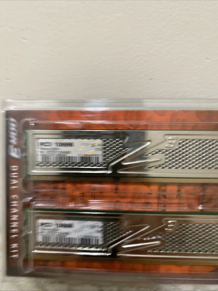 OCZ Technology 4GB (2x2GB)  OCZ3P13334GK PC3-10666 DDR3 1600MHz Desktop Ram - Image 2 of 4