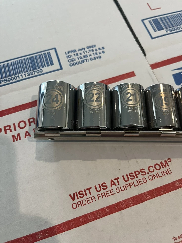 Juego de enchufes métricos 1/2 DR Armstrong Tools EE. UU. 12 PT. 12-19MM y 21, 22, 24 Foto 3 de 4