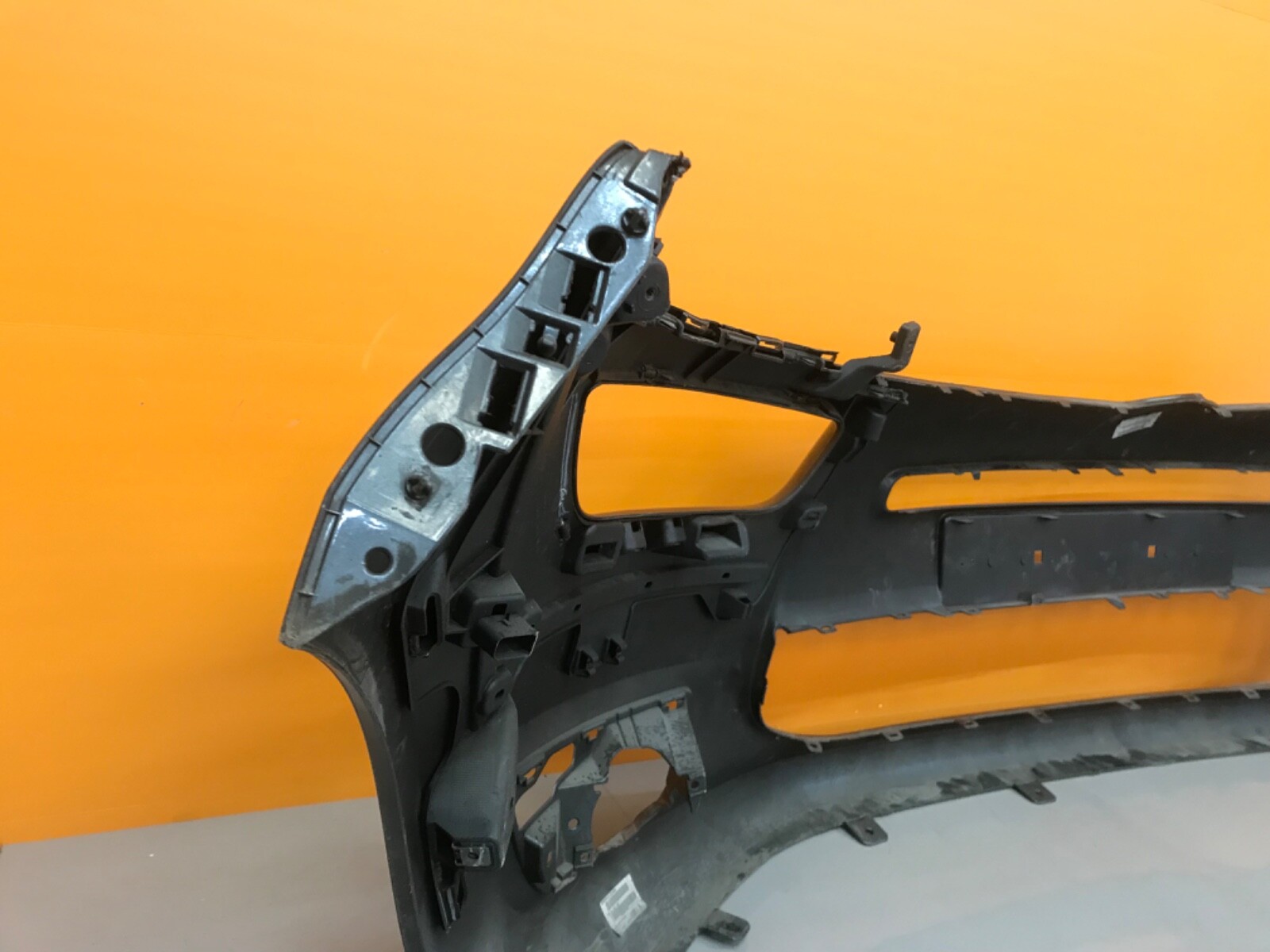 +Citroen c4 Picasso 2014-17 genuine front bumper each - Image 5