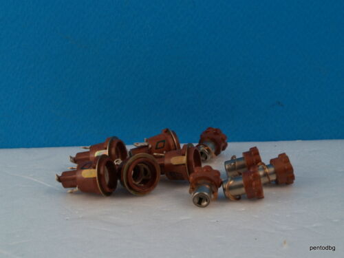 100 PIEZAS SOPORTE FUSIBLE 4X15mm 0.25-5A 250V PLATA URSS URSS AUDIO MILITAR CAJA ORIGINAL - Imagen 12 de 12