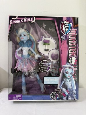 Mattel Monster High Ghouls Rule Abbey Bominable NIB- 2012