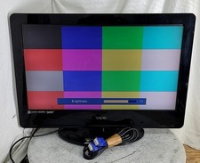 VIZIO VA26LHDTV10T 10215020021 LCD TV 26" HDMI VGA Grade B SEE NOTES