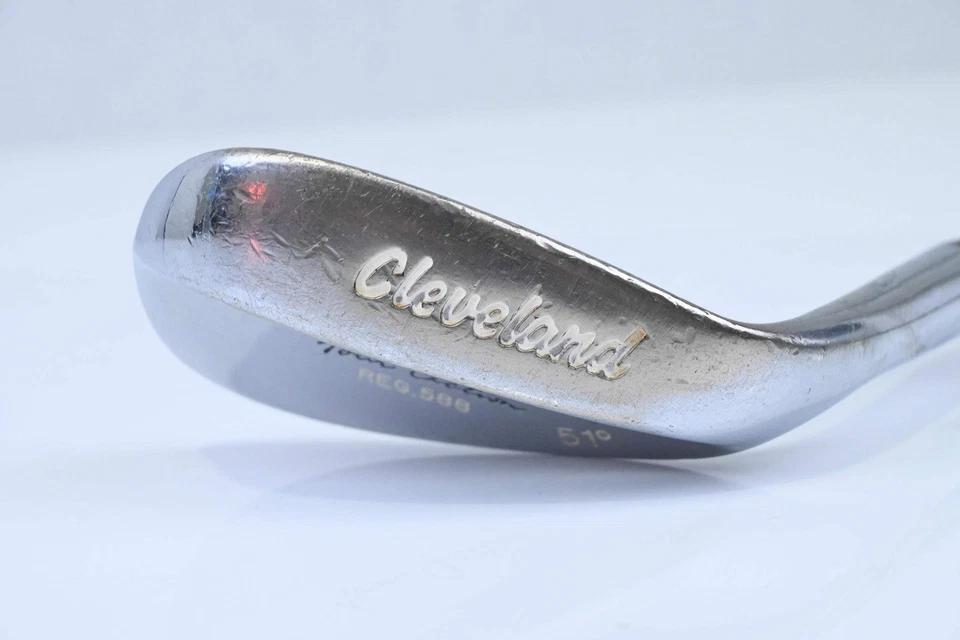 Cleveland 588 Tour Action Gap Wedge / 51 Degree / Wedge Flex Dynamic Gold Shaft - Image 3 of 4
