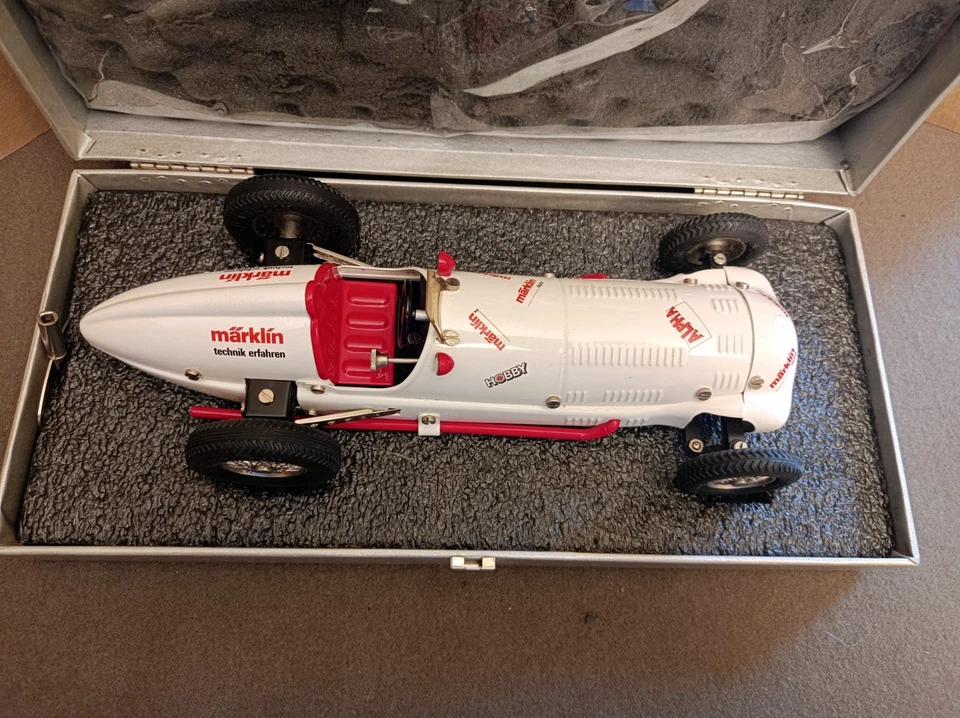 Märklin 1097  “Mercedes Benz W 154” Racing Car, ‘Alpha’ edition 1990, never used - Immagine 3 di 4