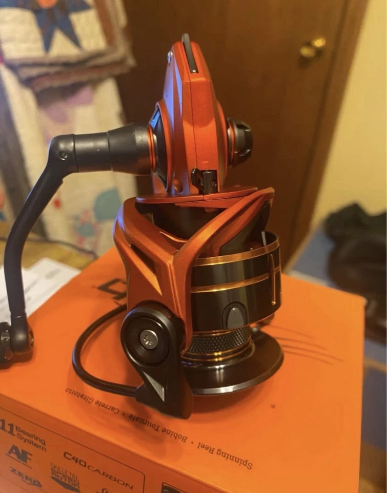 Lew's Mach Crush Speed Spin 11 Bearing Reel MCR-400A, 6.2:1 spinning Reel-New - Image 3 of 3