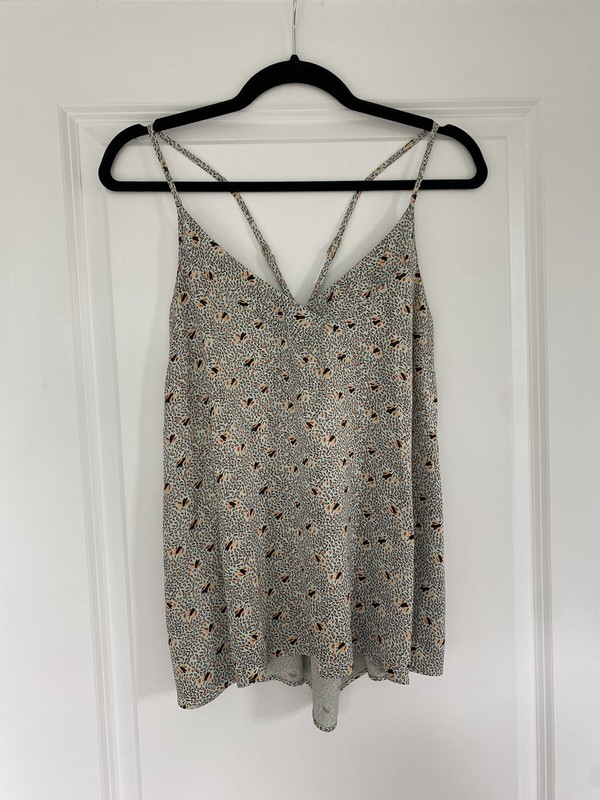 Floreat Anthropologie Sage Green Printed V-Neck Cami Tank Top Size Small