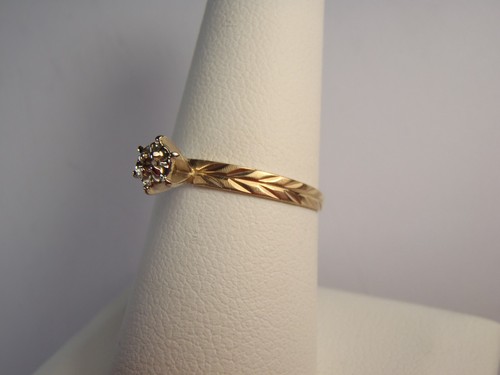 Vintage 10K Gold Engagement Promise Ring GENUINE REAL 1 Point Diamond Size 7 - Picture 13 of 20