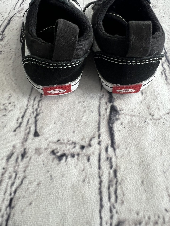 Infant Vans Old Skool Crib Sneakers Size US 4/EURO 19 eBay