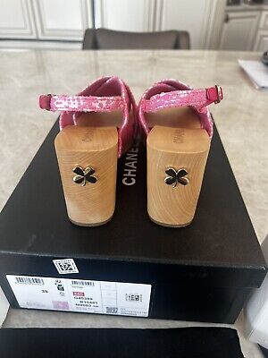 Chanel 2024 NIB Clog “Interlocking CC” Wood Platform Sandal Chanel 2024 NIB Clog “Interlocking CC” Wood Platform Sandal
