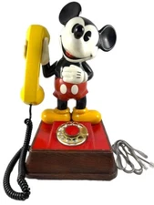 Vintage Mickey Mouse Rotary Phone Telephone 1976 Disney Great Condition