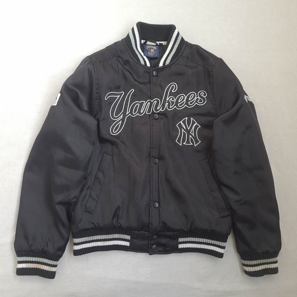 Cooperstown Majestic New York Yankees Satin Bomber Jacket
