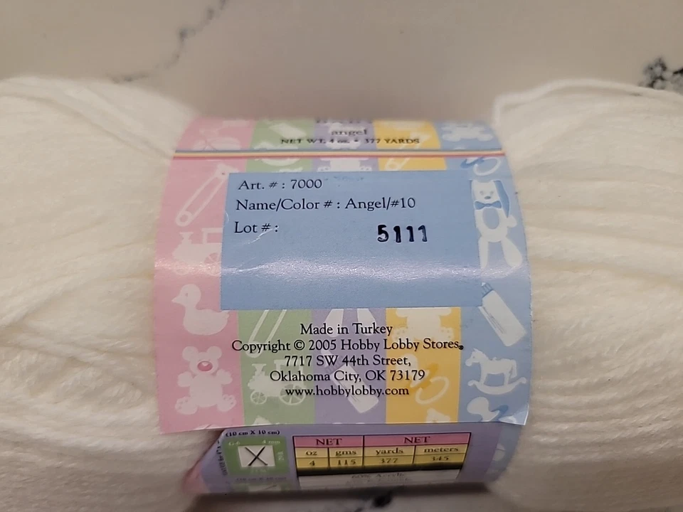 Hilo Baby Bee Sweet Delight Baby Angel blanco 4 oz madeja #3 peso Foto 3 de 4