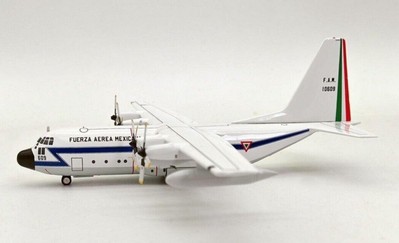 10609 Lockheed C-130A Hercules L-182 El Aviador 1:200 Inflight200 IFEAV609