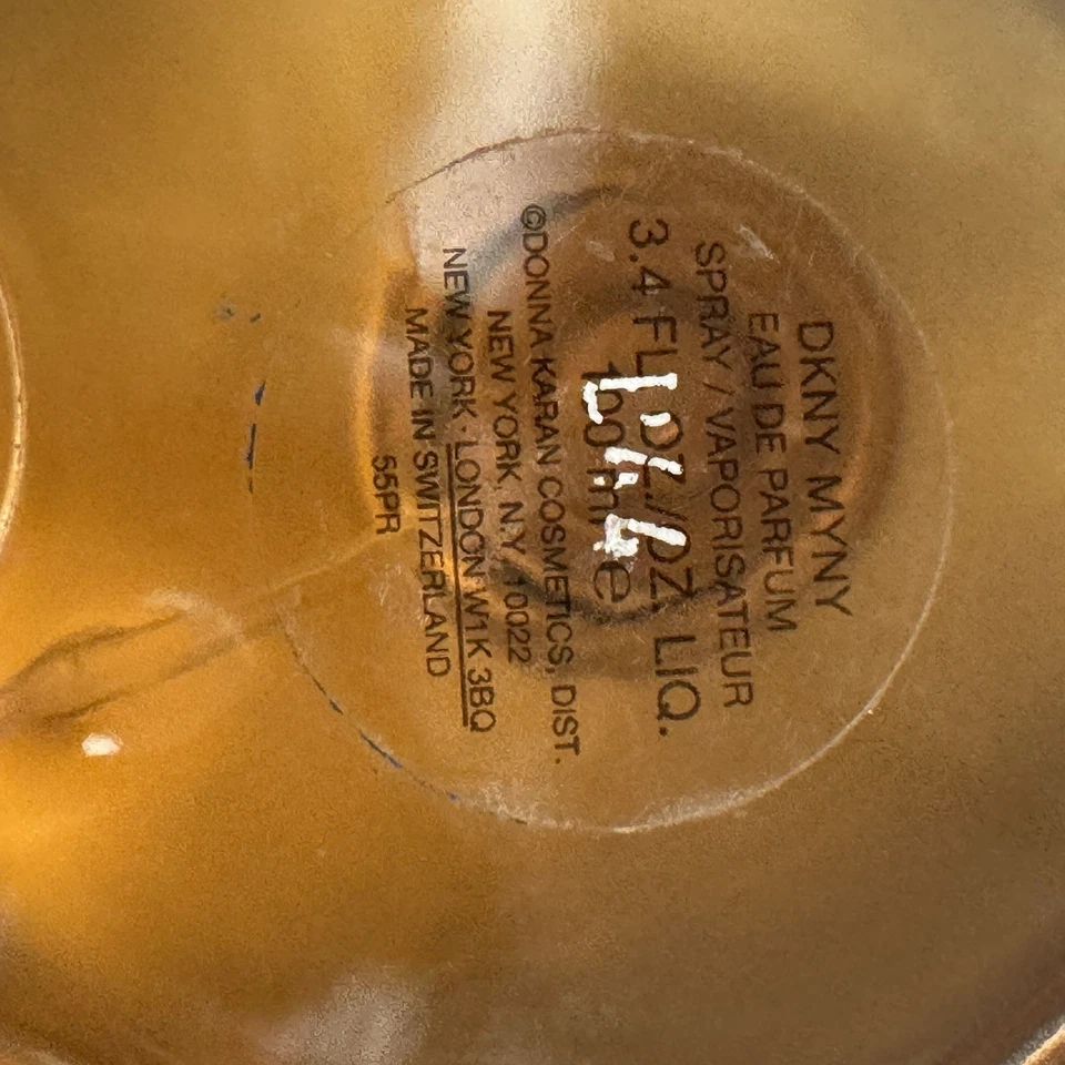 DKNY MY NY Eau De Parfum Spray 3.4 OZ Foto 3 de 4