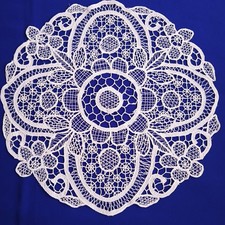 Rare Antique White Round Handmade Venetian Needle Lace Doily. Diameter 15 inch