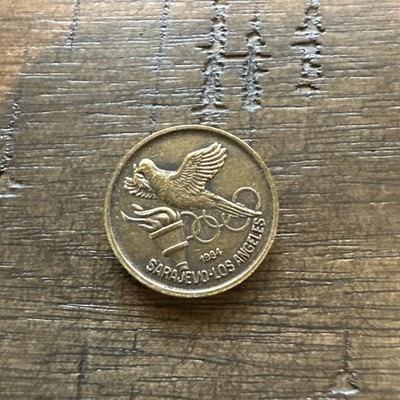 1984 VTG Summer Olympics Metal Souvenir Coin 3/4'' Sarajevo-Los Angeles CA XXIII!