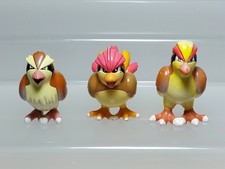 Pidgey Pidgeotto Pidgeot Pokemon Monster Collection Figure Tomy D08 1.5-1.8in