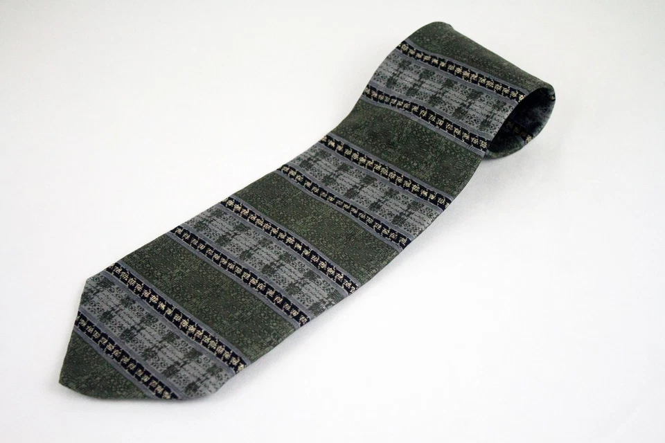 J. Ferrar Men's Necktie 100% Silk Geometric - Image 2 of 4