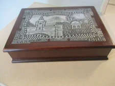 CALLE DEL ARCO ANTIGUA GUATEMALA WOODEN KEEPSAKE BOX VOLCANO WITH CHURCH 11 X 8'