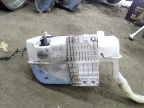 12-20 Volkswagon Passat Wash Reservoir - Picture 2 of 12
