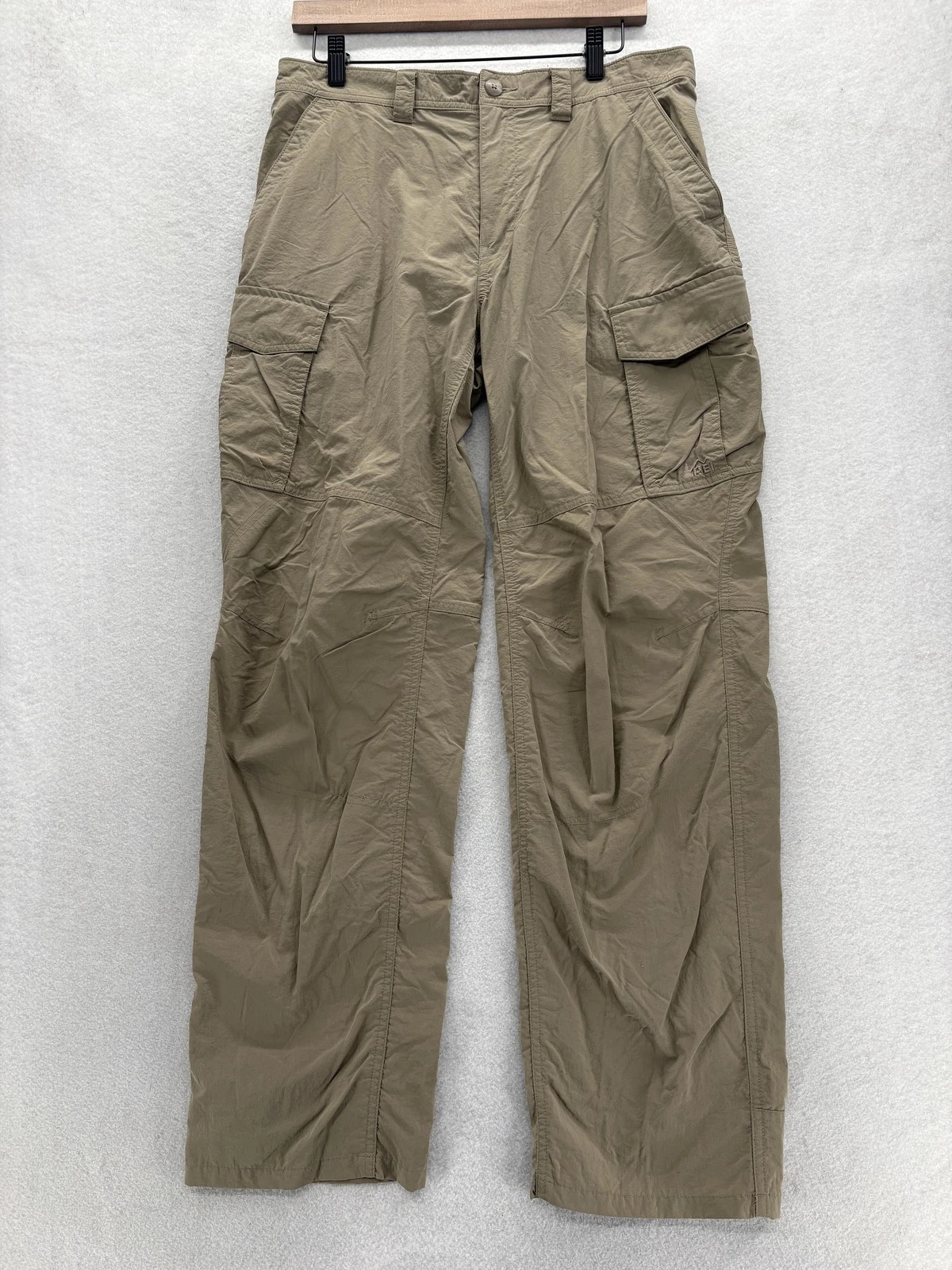 REI Co-op Sahara Cargo Pants Mens Large Beige Lightweight Hiking Travel Outdoor